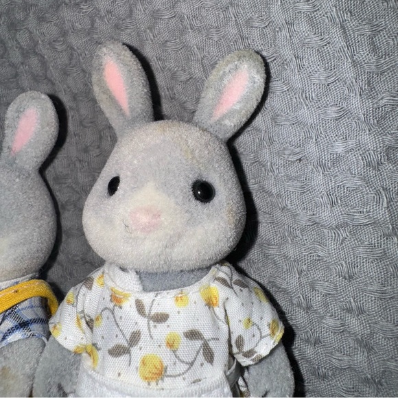 Calico Critters Bunnies - Picture 6 of 10